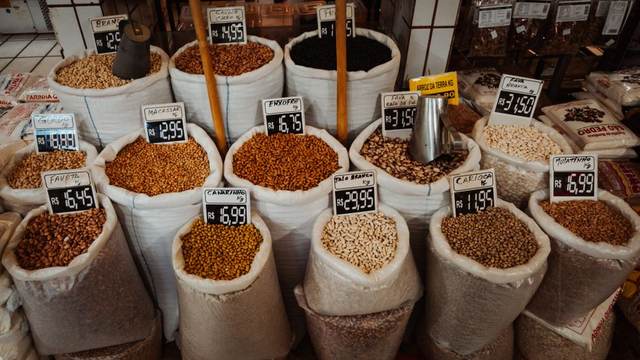 Pulse and legume seeds